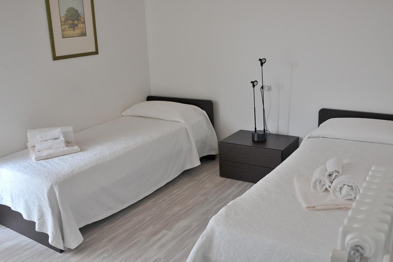 Residenza Alle Torri With Pool 托里德尔贝纳科 外观 照片
