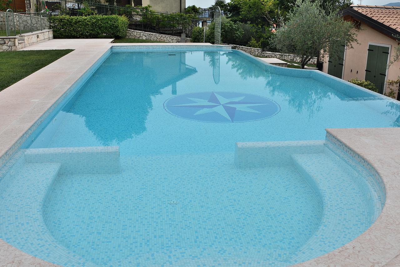 Residenza Alle Torri With Pool 托里德尔贝纳科 外观 照片